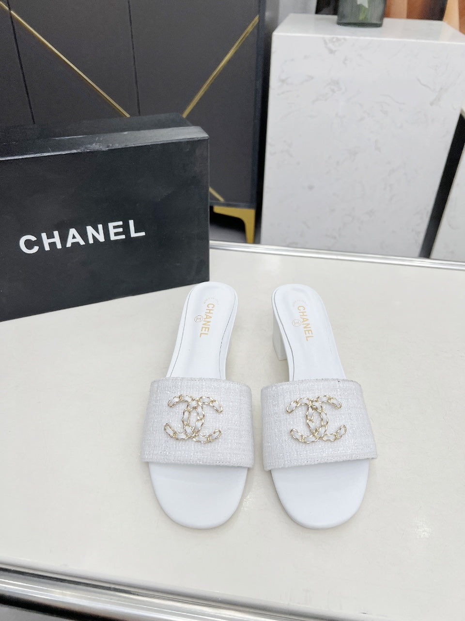 255QB30ZDE Stylish leather shoes