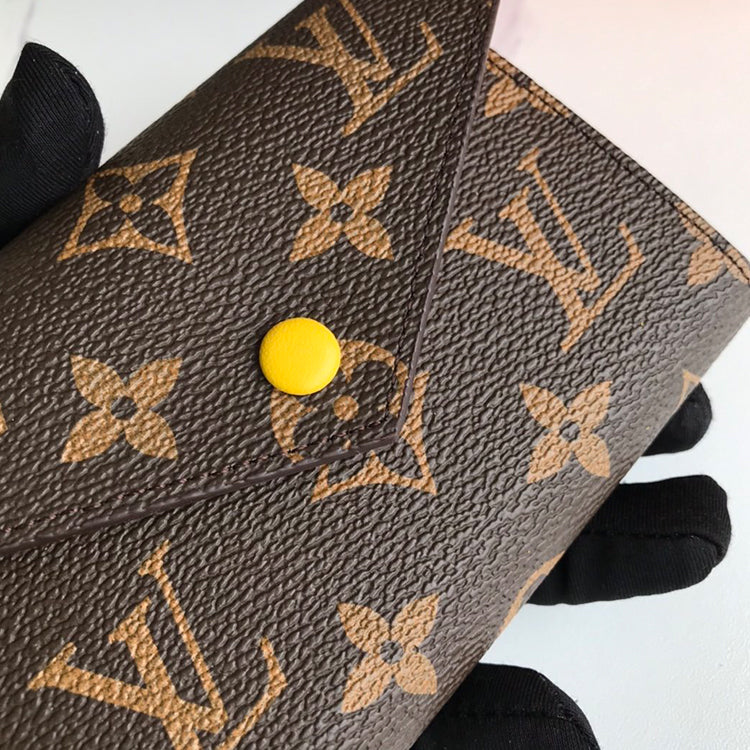 1E3BDE Stylish leather wallets