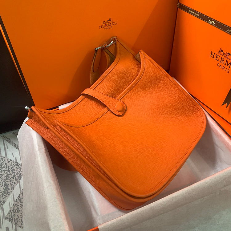 1H1BDE Stylish leather bag