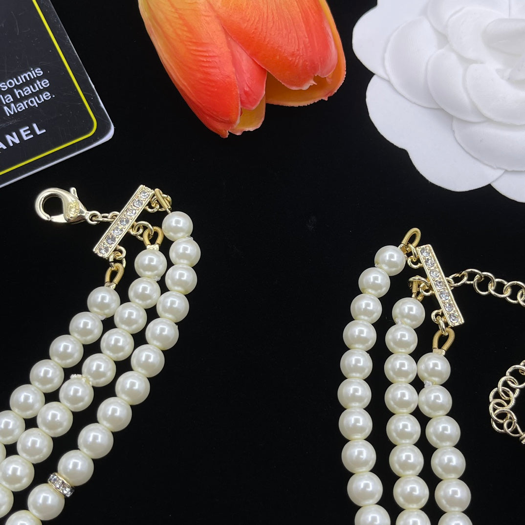 14C928XDE Stylish Necklaces