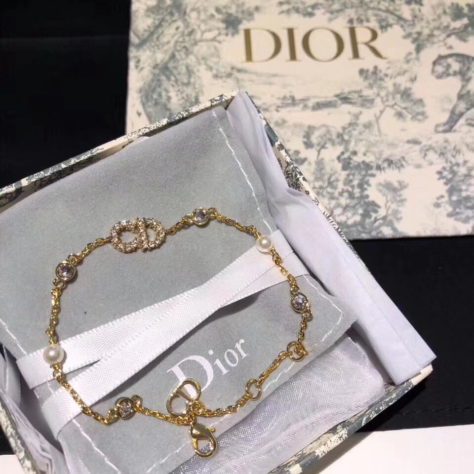 14D250XDE Stylish Rings Earring Bracelets Necklaces