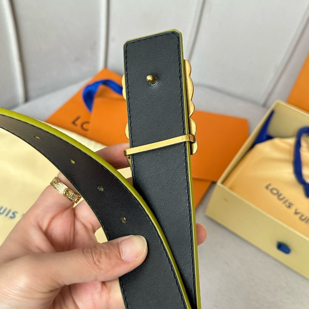 14E5PDE Stylish High quality belt With full package