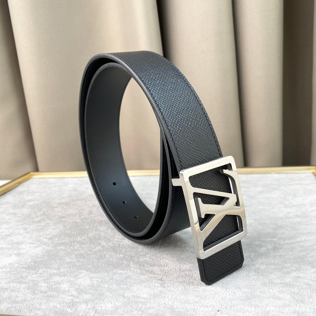 14E100PDE Stylish High quality belt With full package