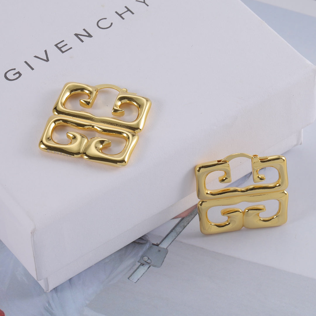 14GV1021EDE Stylish Earrings