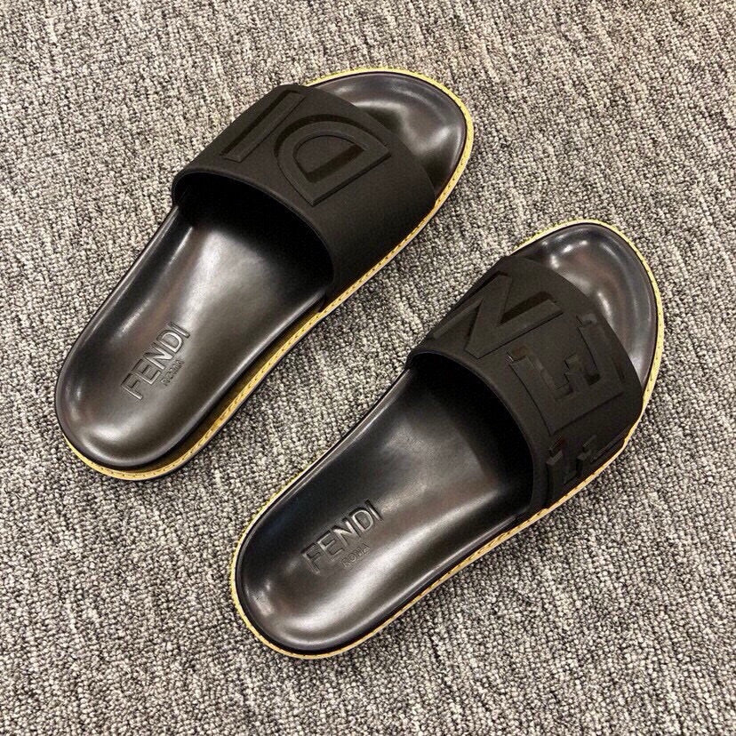 535ZF288ZDE Stylish Slippers