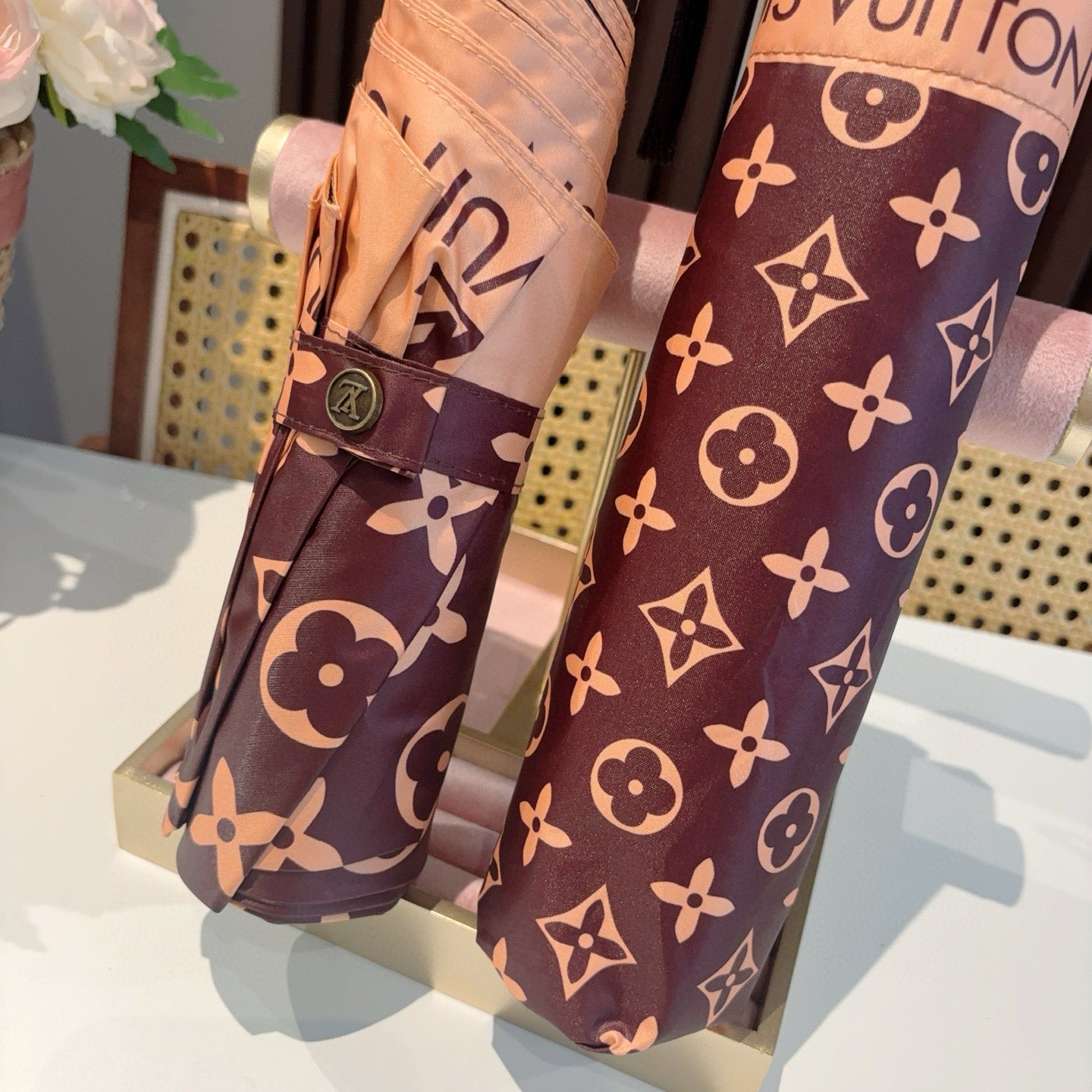 15RE140SDE Stylish UV resistant umbrella