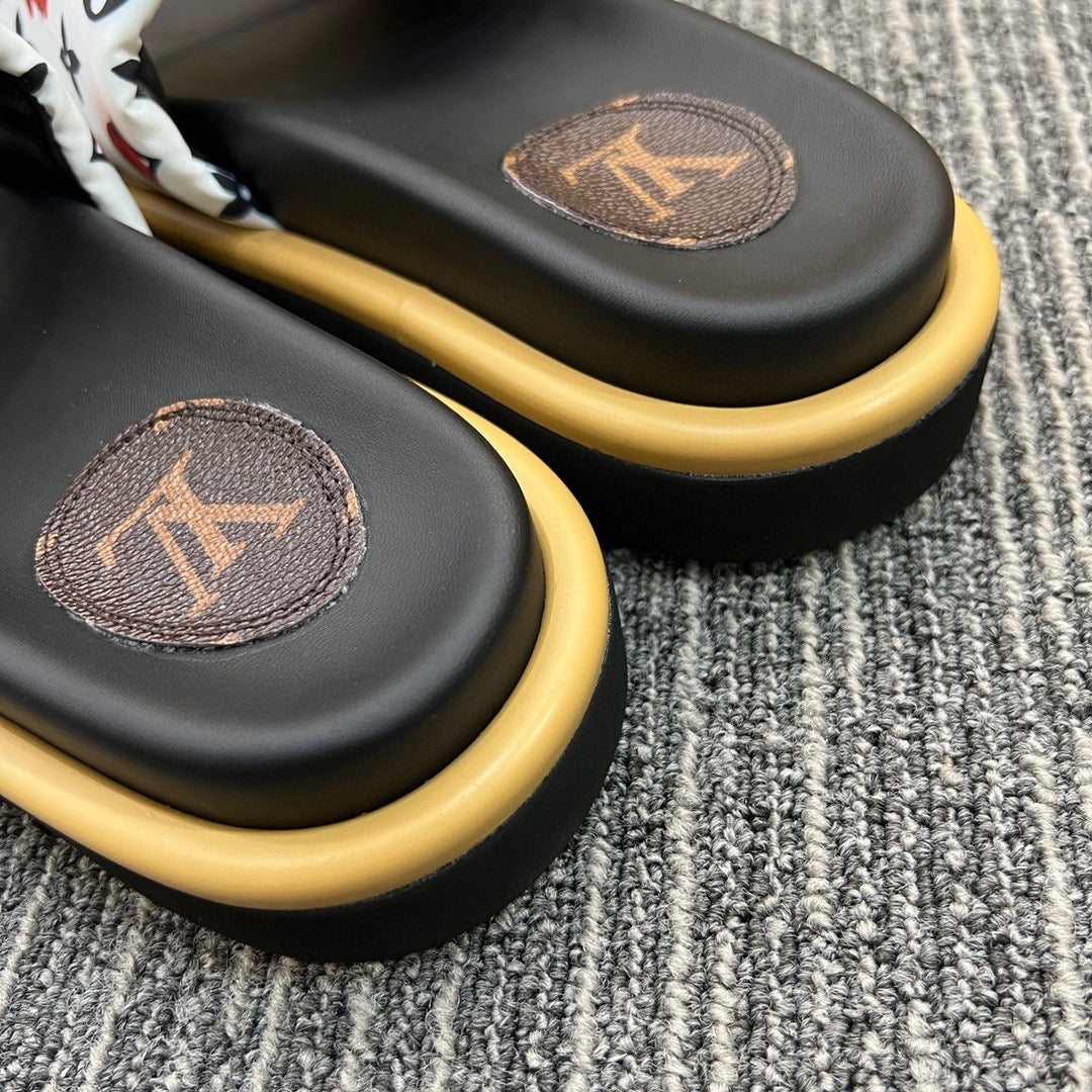 5XF120ZDE Stylish leather quality Slippers