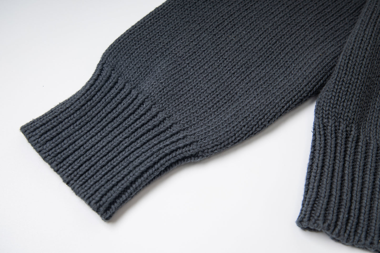 85ZA157UDE StylishSweaters