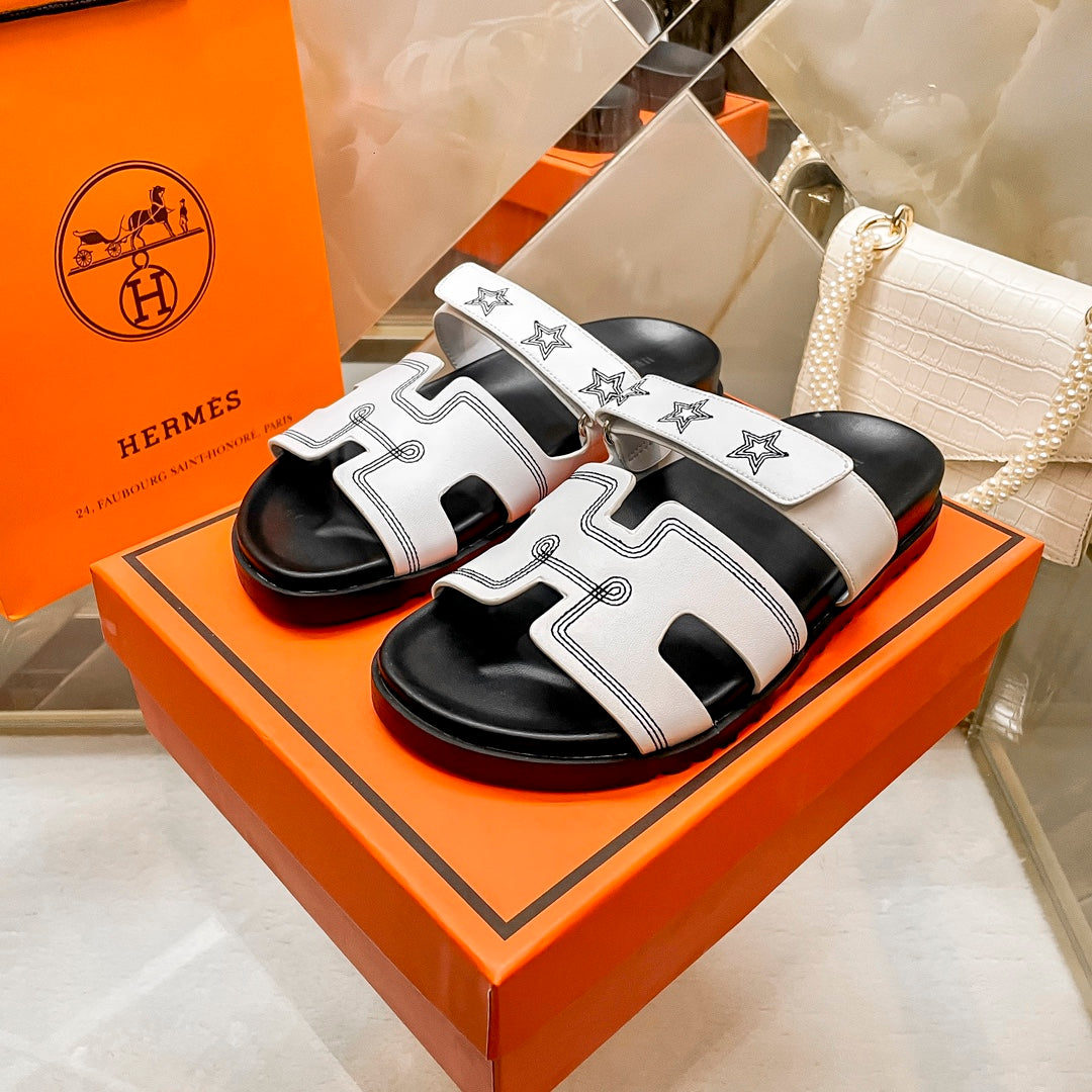 14H4ZDE Stylish Slippers