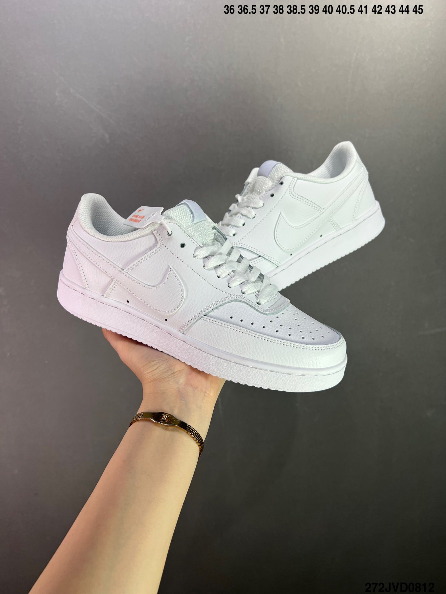 4YN48ZDE Stylish Sneakers (No Box, August-October Big Sale)