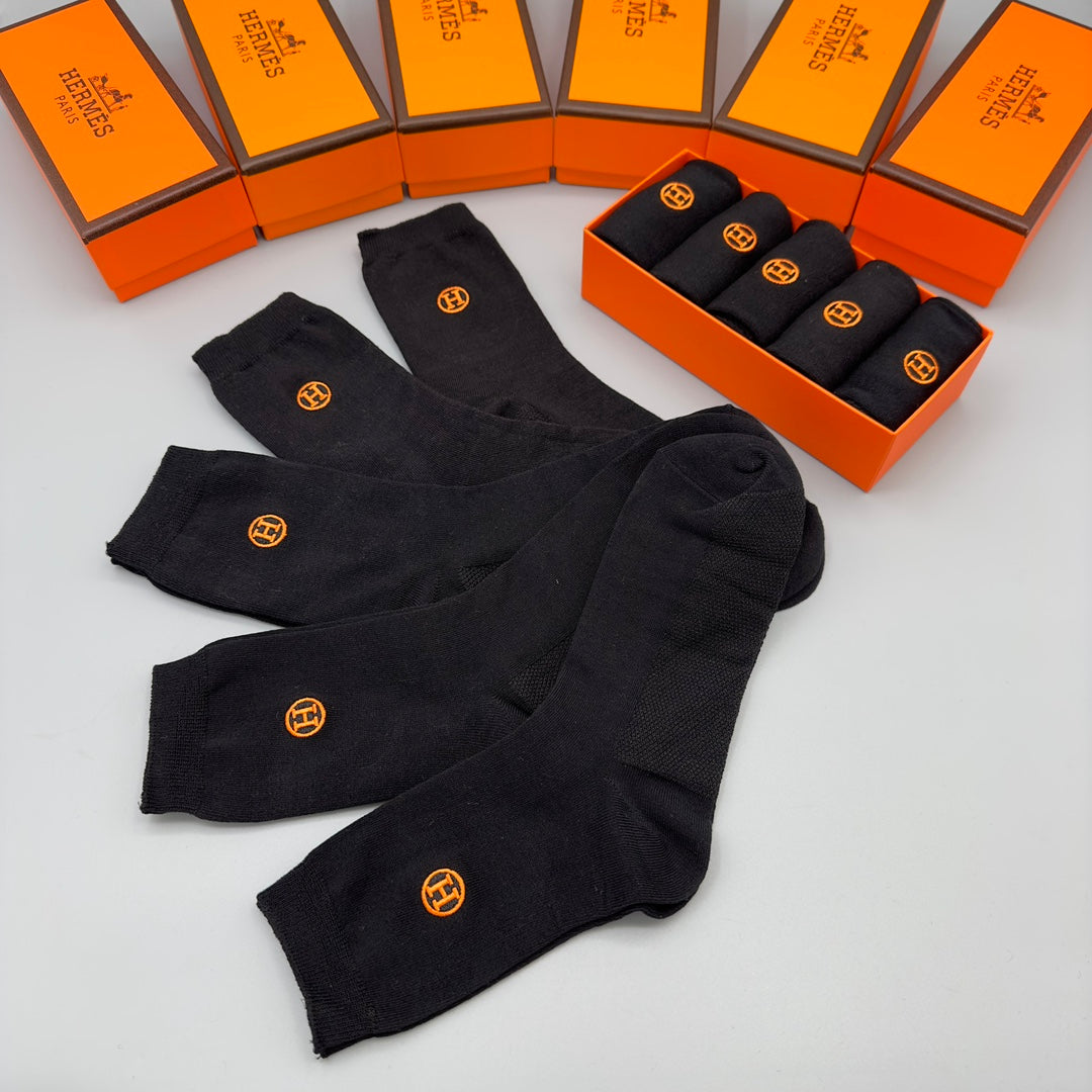 235QH23SDE Stylish socks(5 pairs )