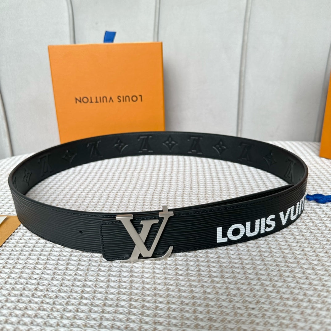 14E57PDE Stylish High quality belt With full package