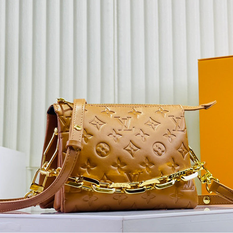 3E160BDE Stylish leather bag