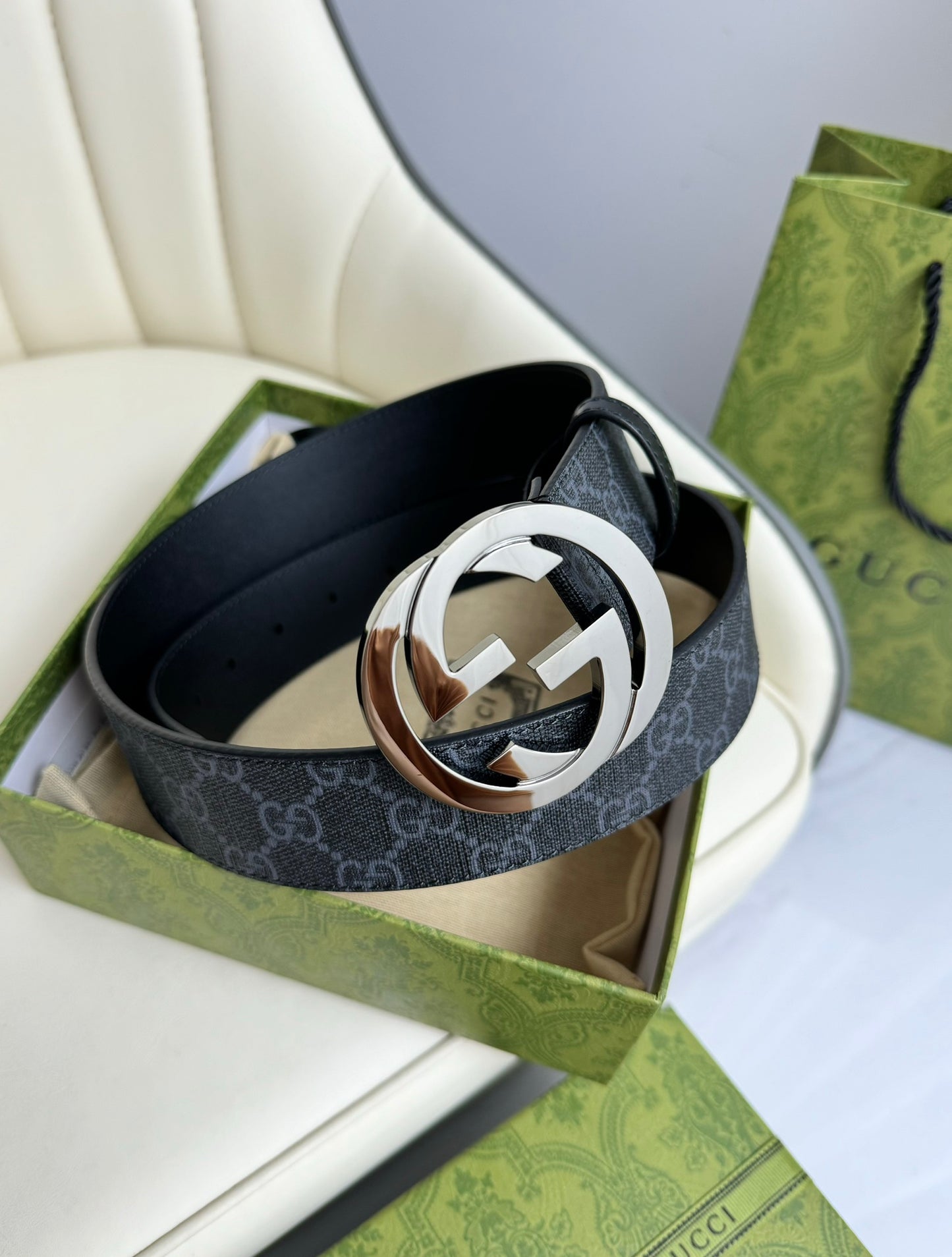 195NB3PDE Stylish high-quality leather belt
