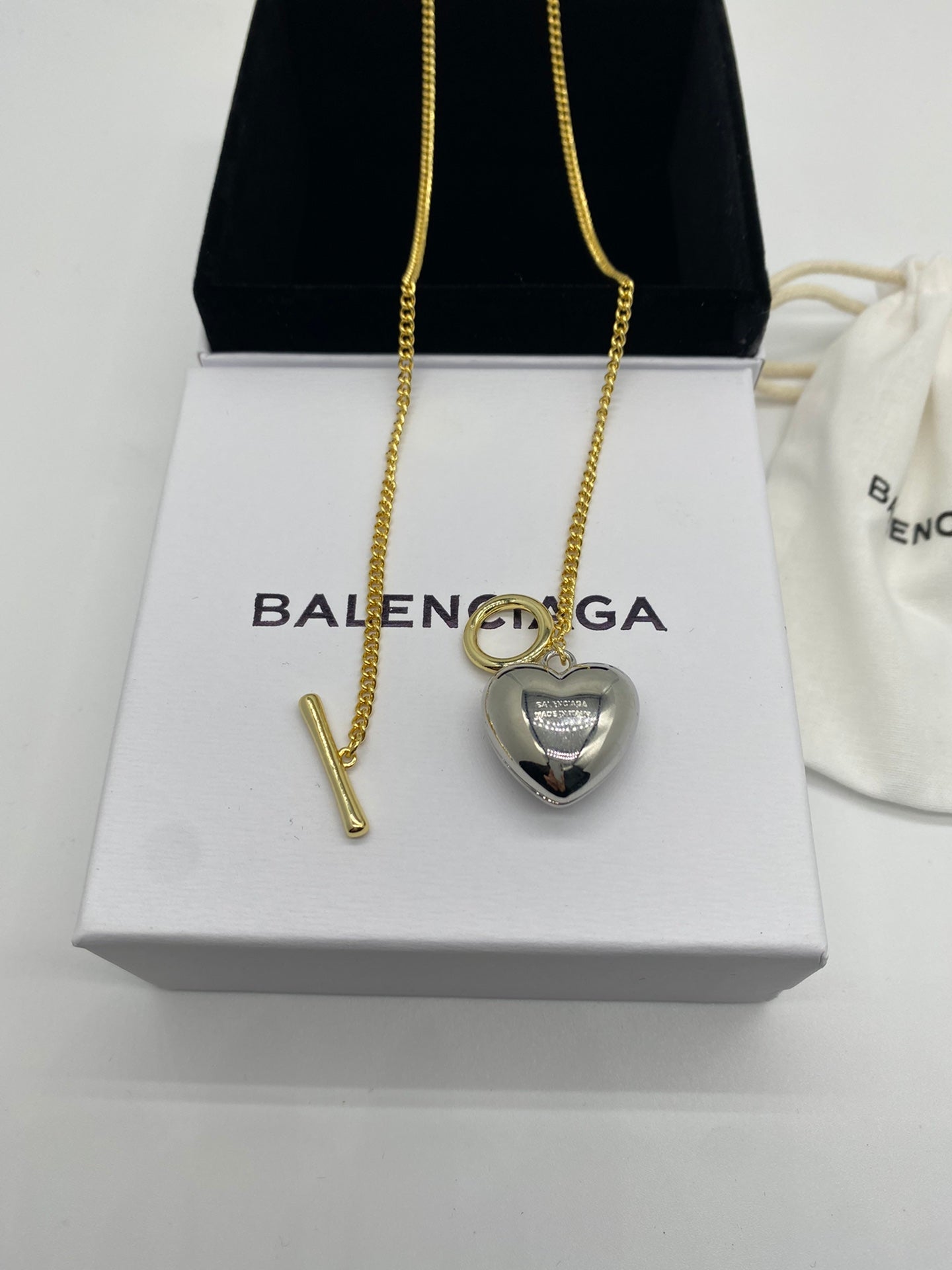 14J345XDE Stylish Earrings Necklaces