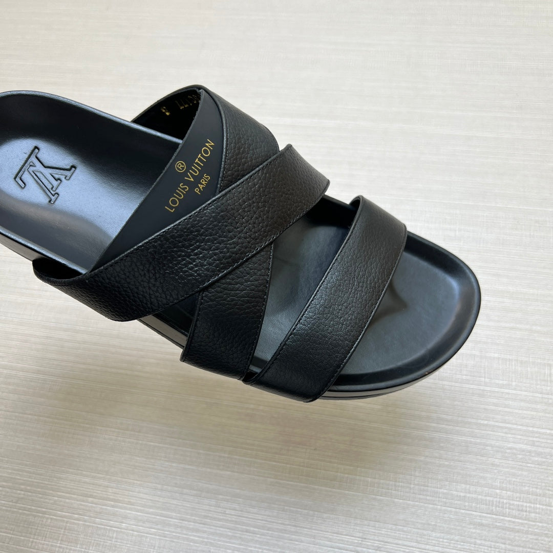 54E89ZDE Stylish slippers