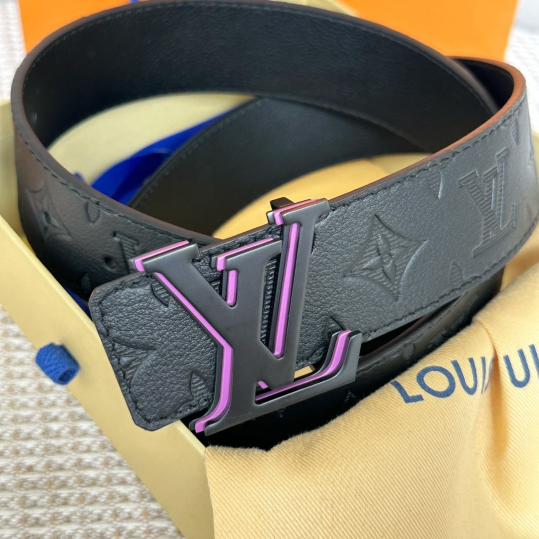 14E55PDE Stylish High quality belt With full package