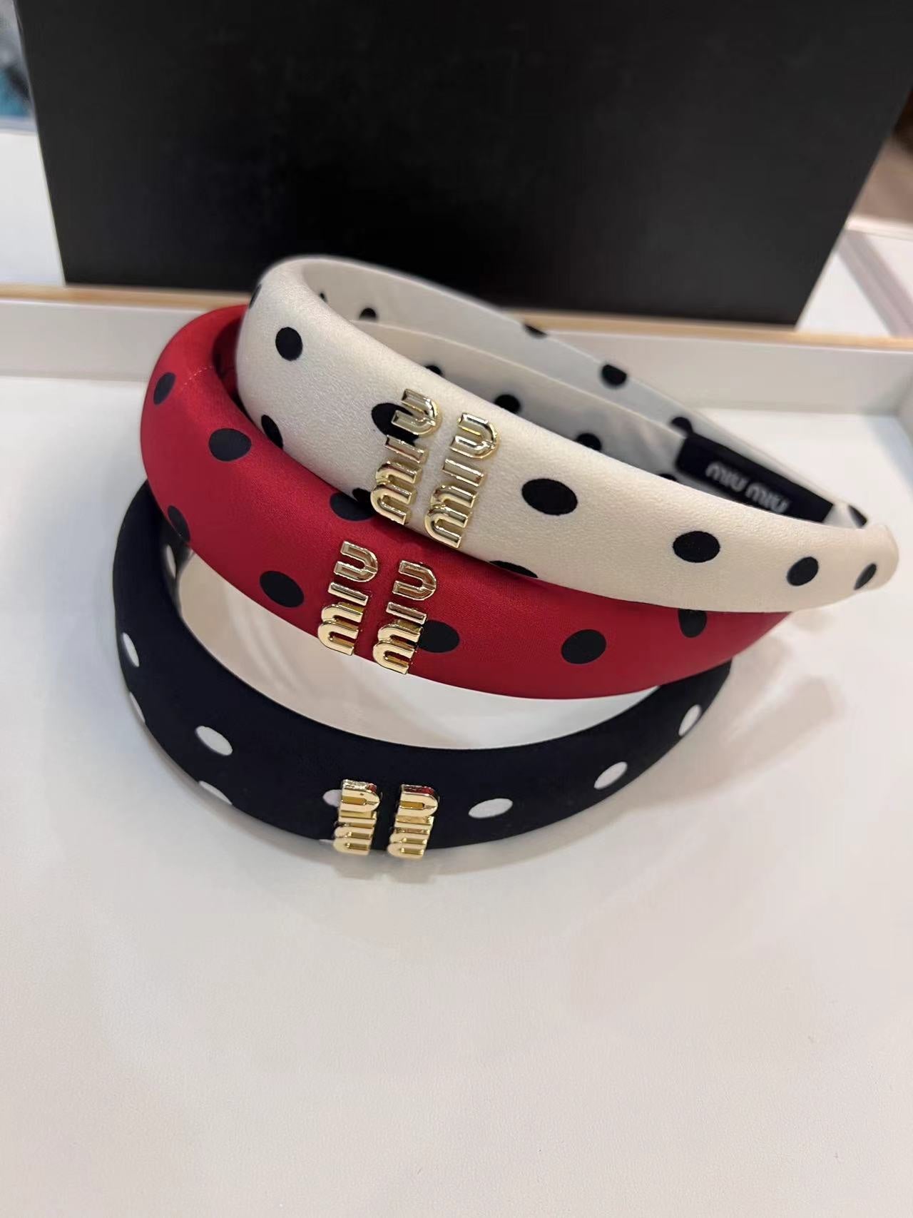 165RA72FDE Stylish hair ornament