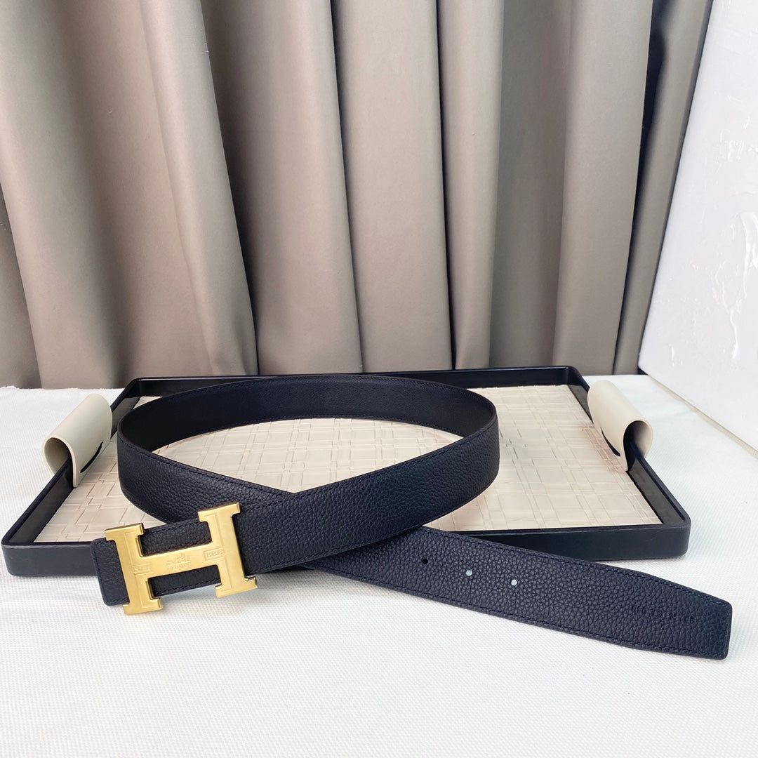 14H114PDE Stylish High quality belt With full package