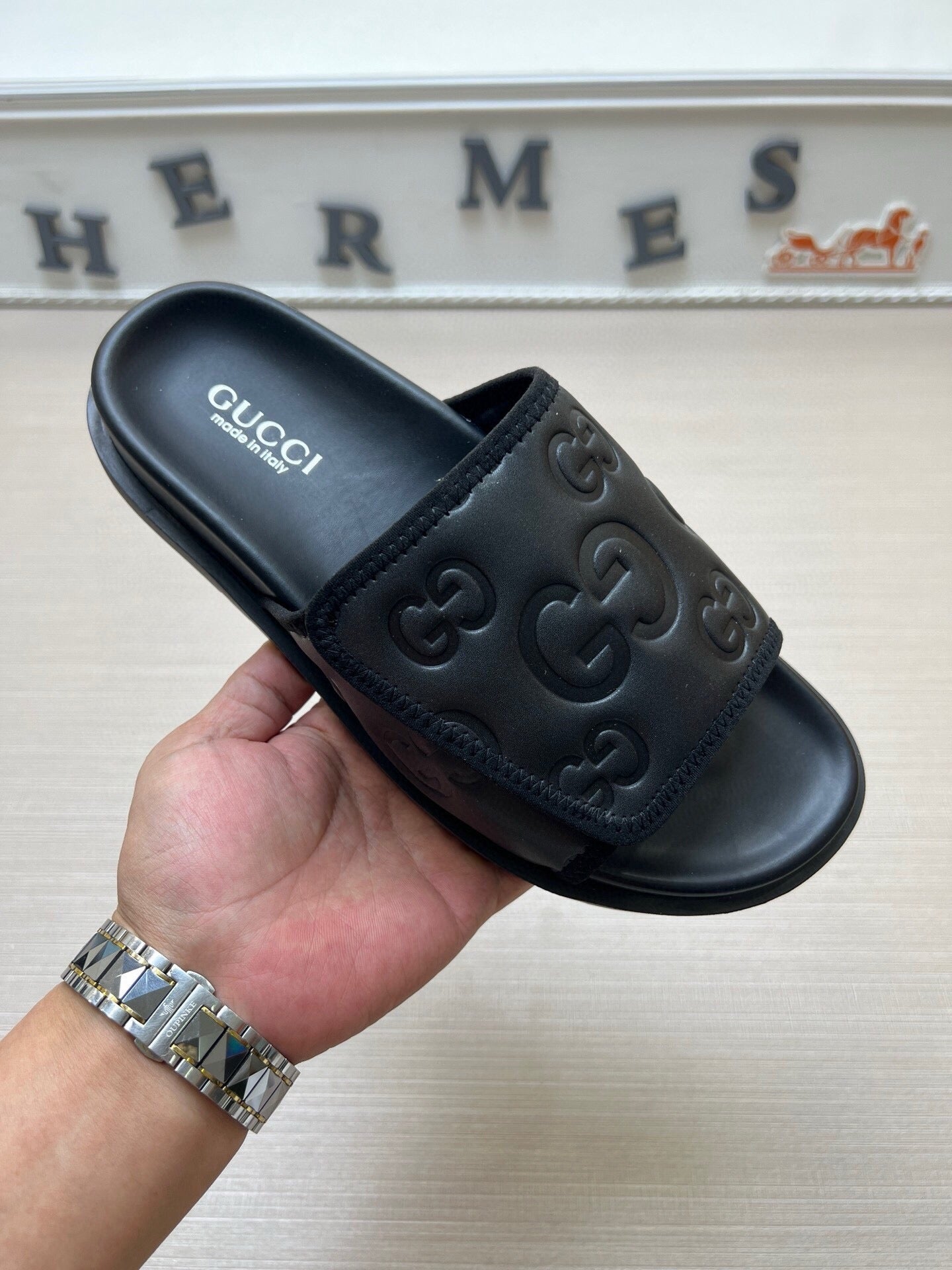 5LB230ZDE Stylish Slippers