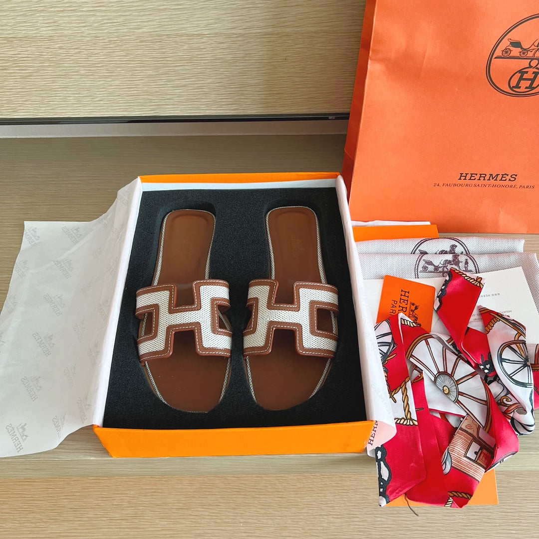 155ZH314ZDE Stylish Slippers
