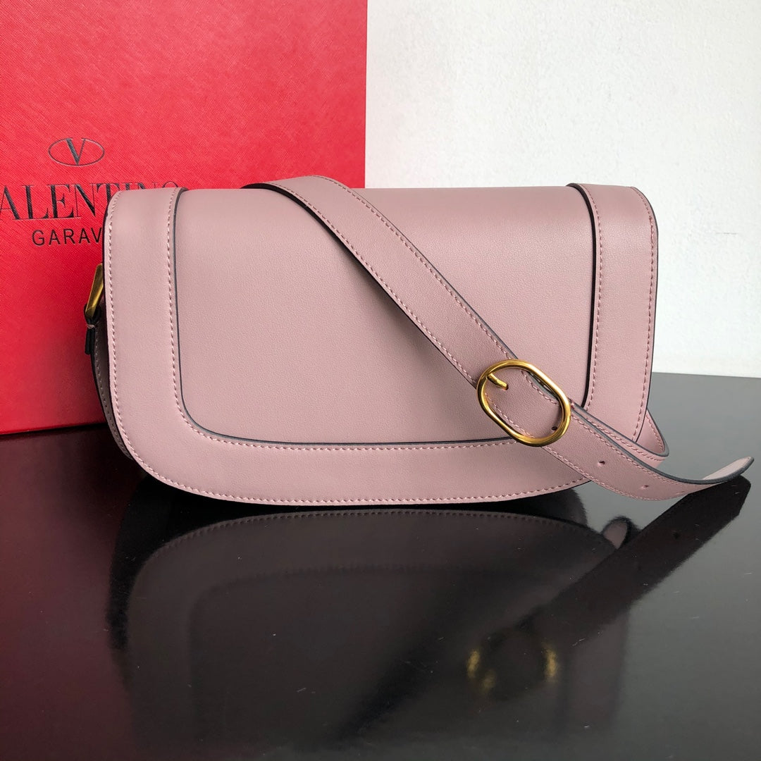 5A45BDE Stylish leather bag