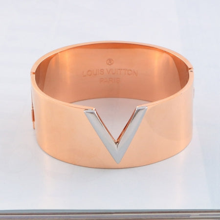 BE111KDE Stylish Bracelets
