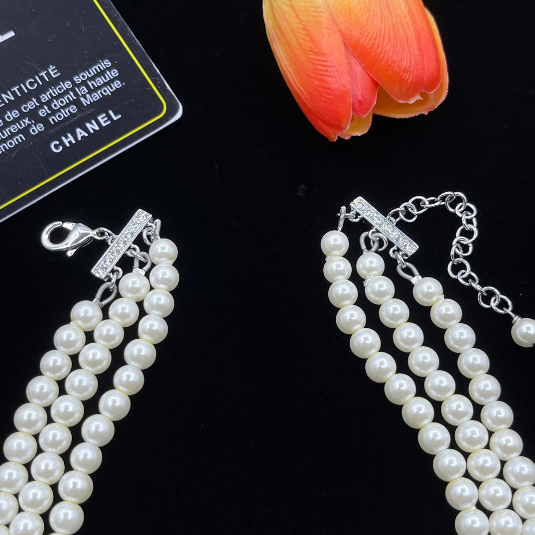 14C928XDE Stylish Necklaces