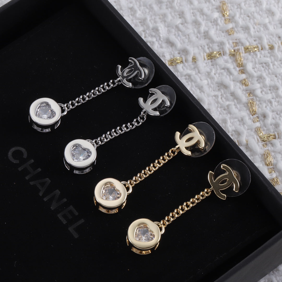 14C939EDE Stylish Earrings