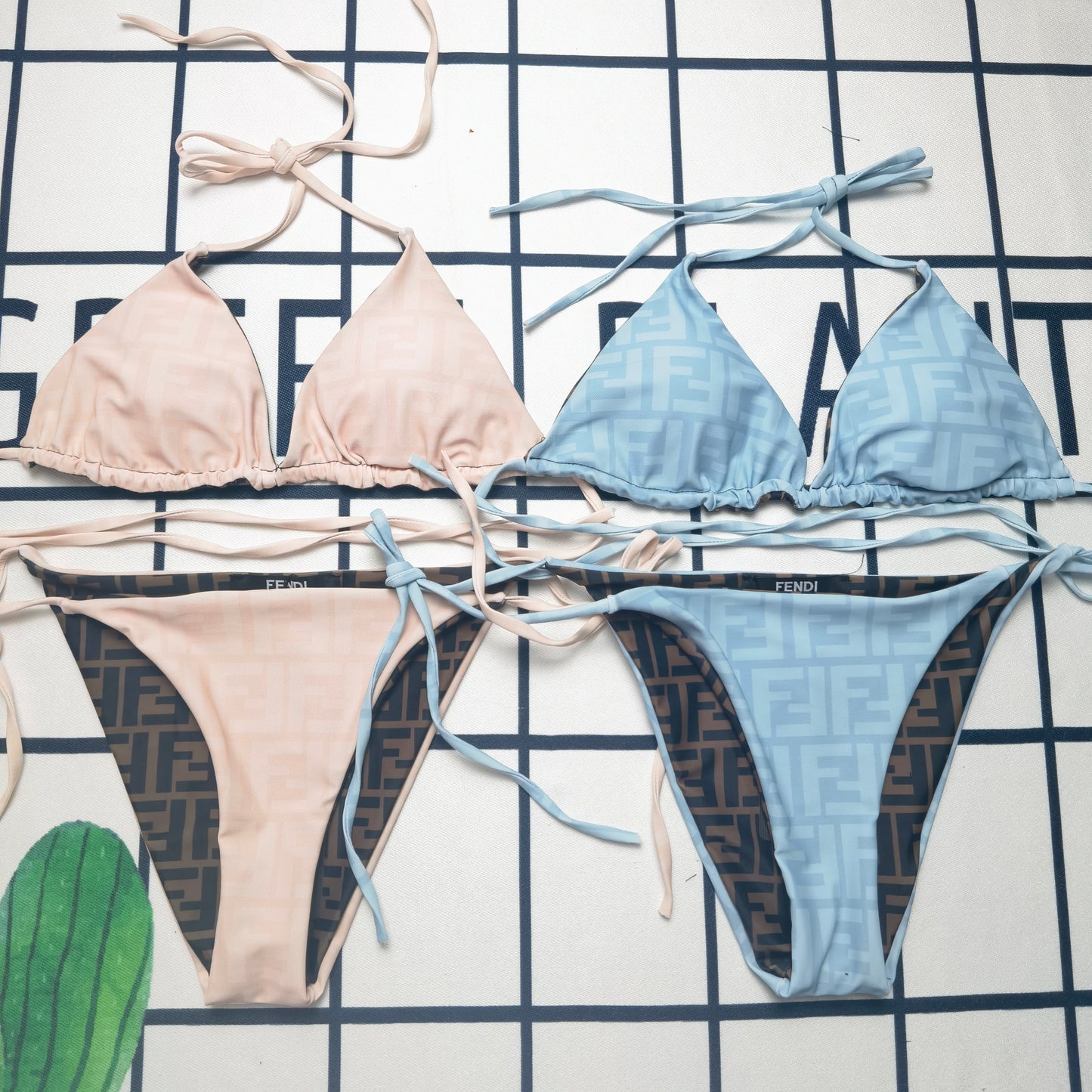 14F36YDE Stylish Bikini swimsuit
