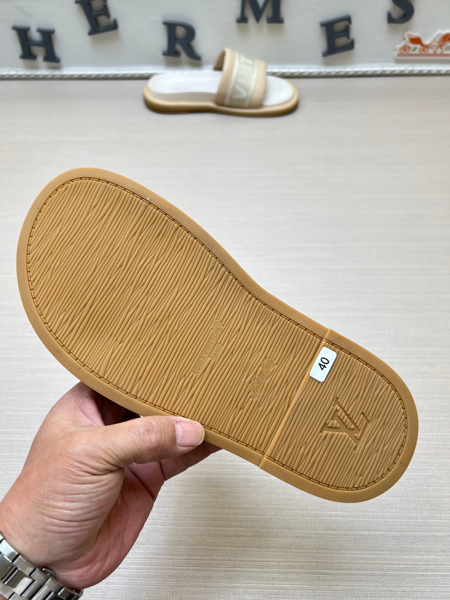 535ZE299ZDE Stylish Slippers