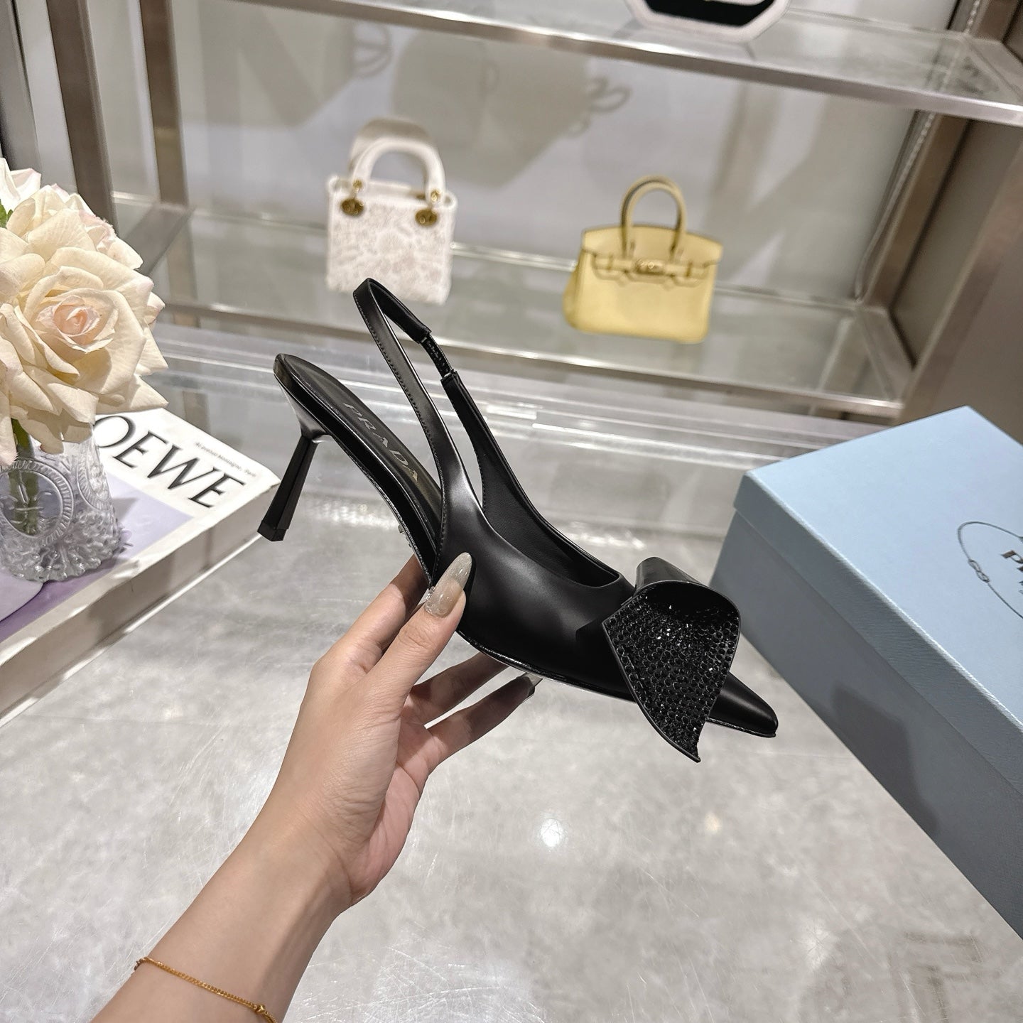 255QP41ZDE Stylish leather High heels