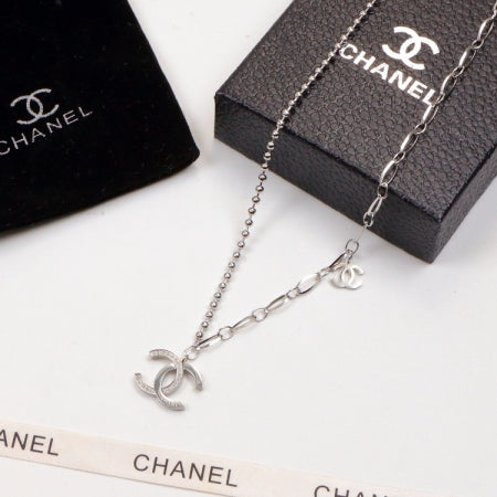 2C11XDE Stylish Necklaces