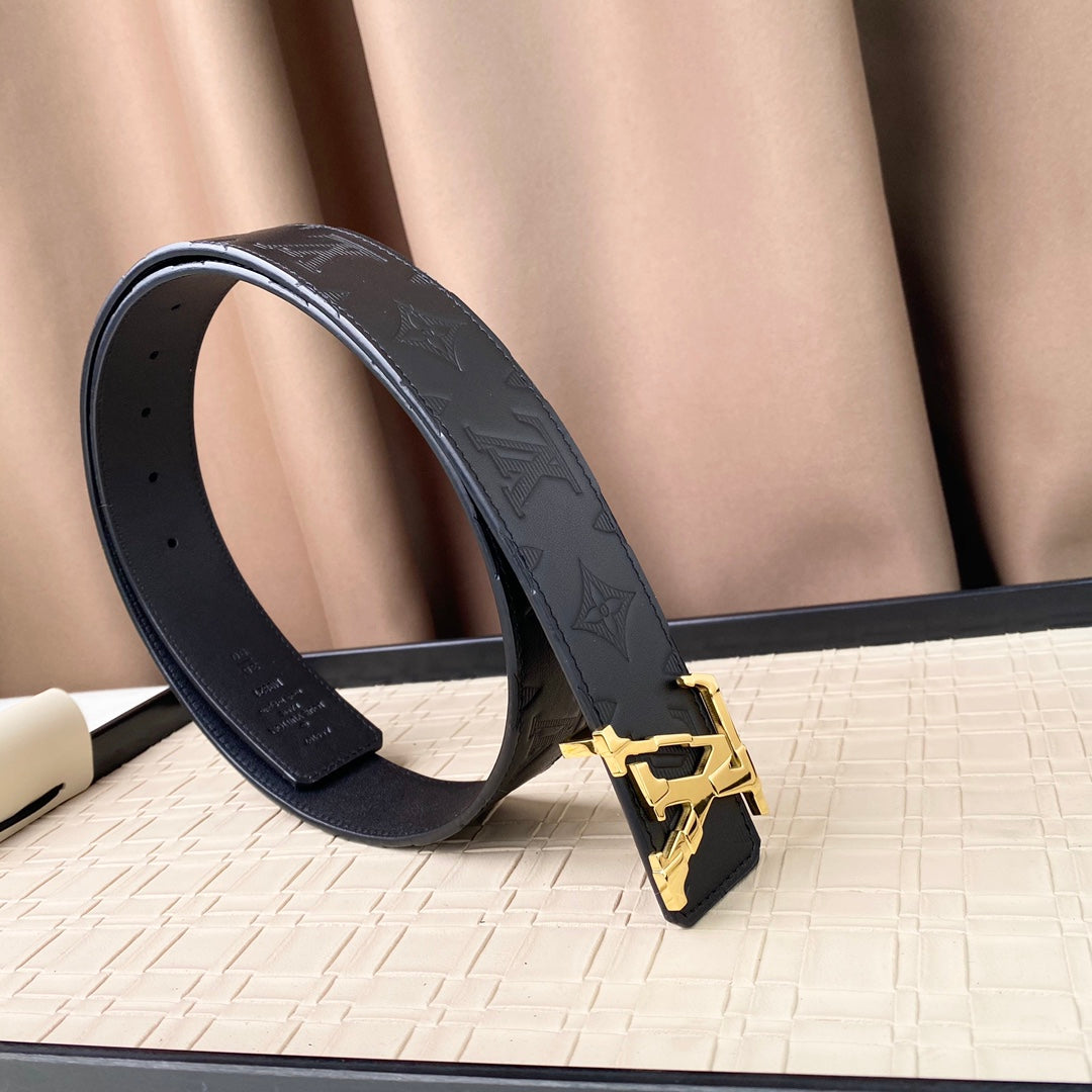 14E34PDE Stylish High quality belt With full package