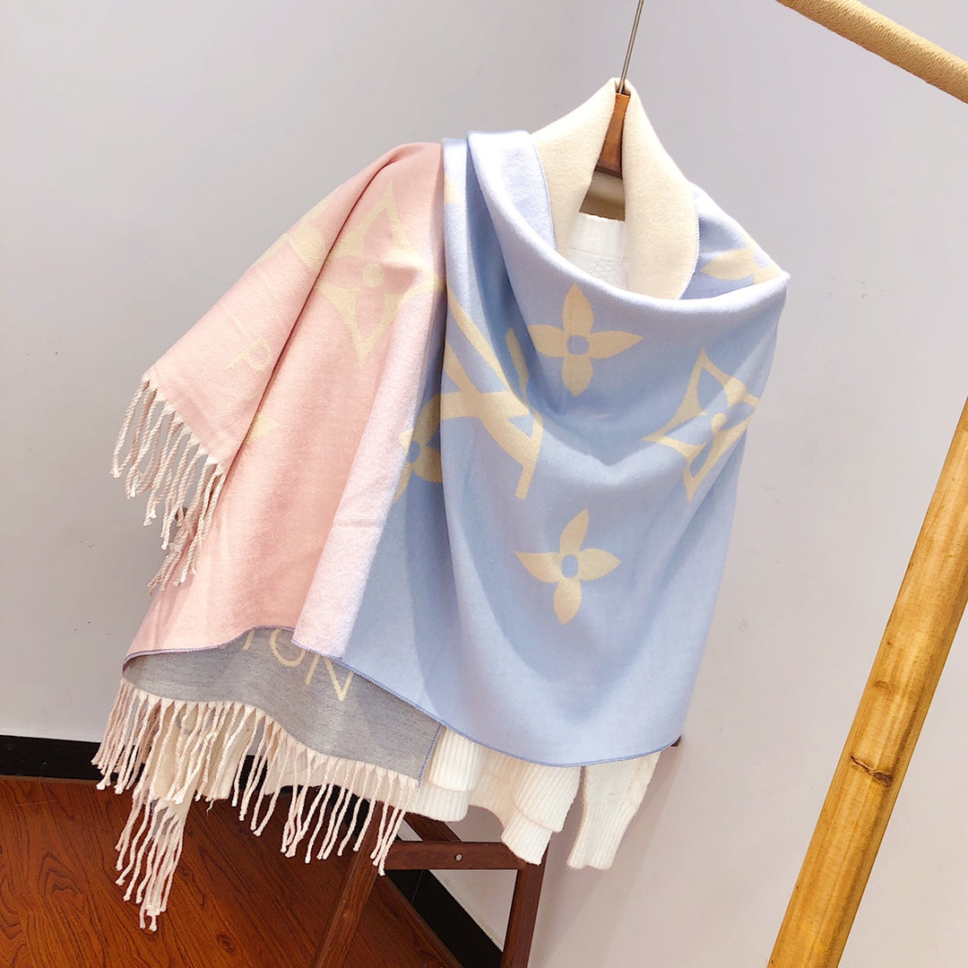 175RE47WDE Stylish Winter Scarves