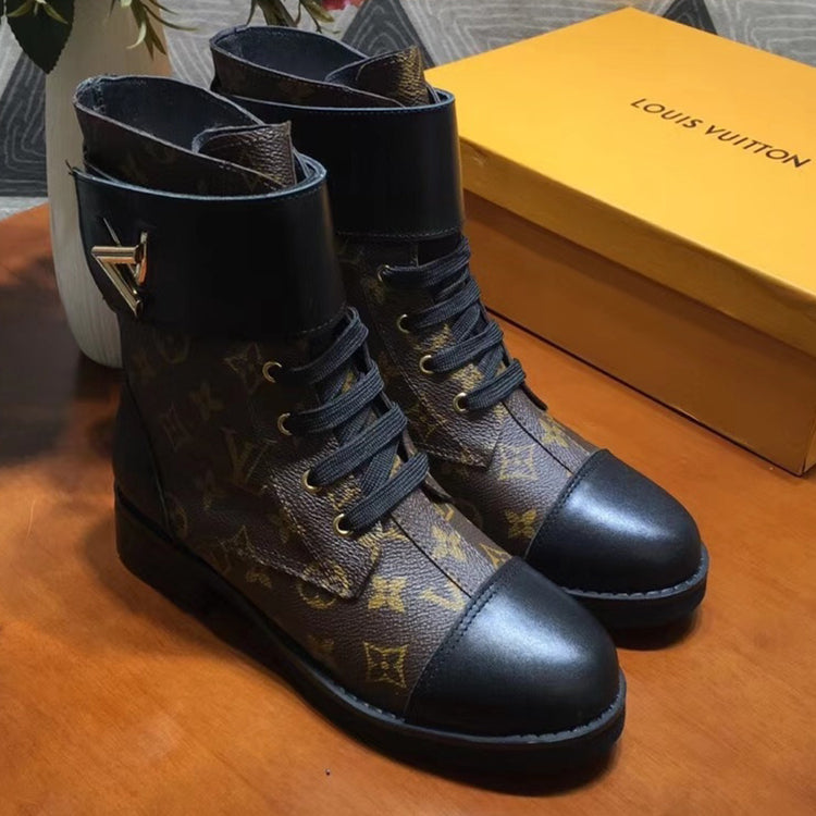 2L03ZDE Stylish Boots