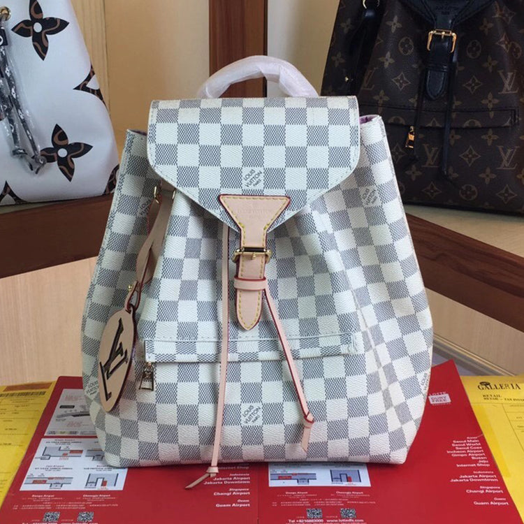 1E067BDE Stylish leather bag