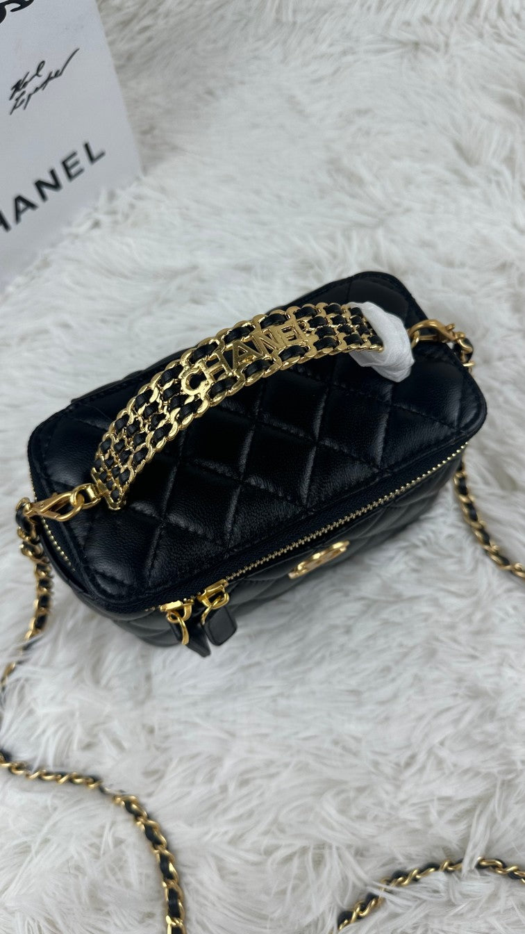 155XC26BDE Stylish leather bag