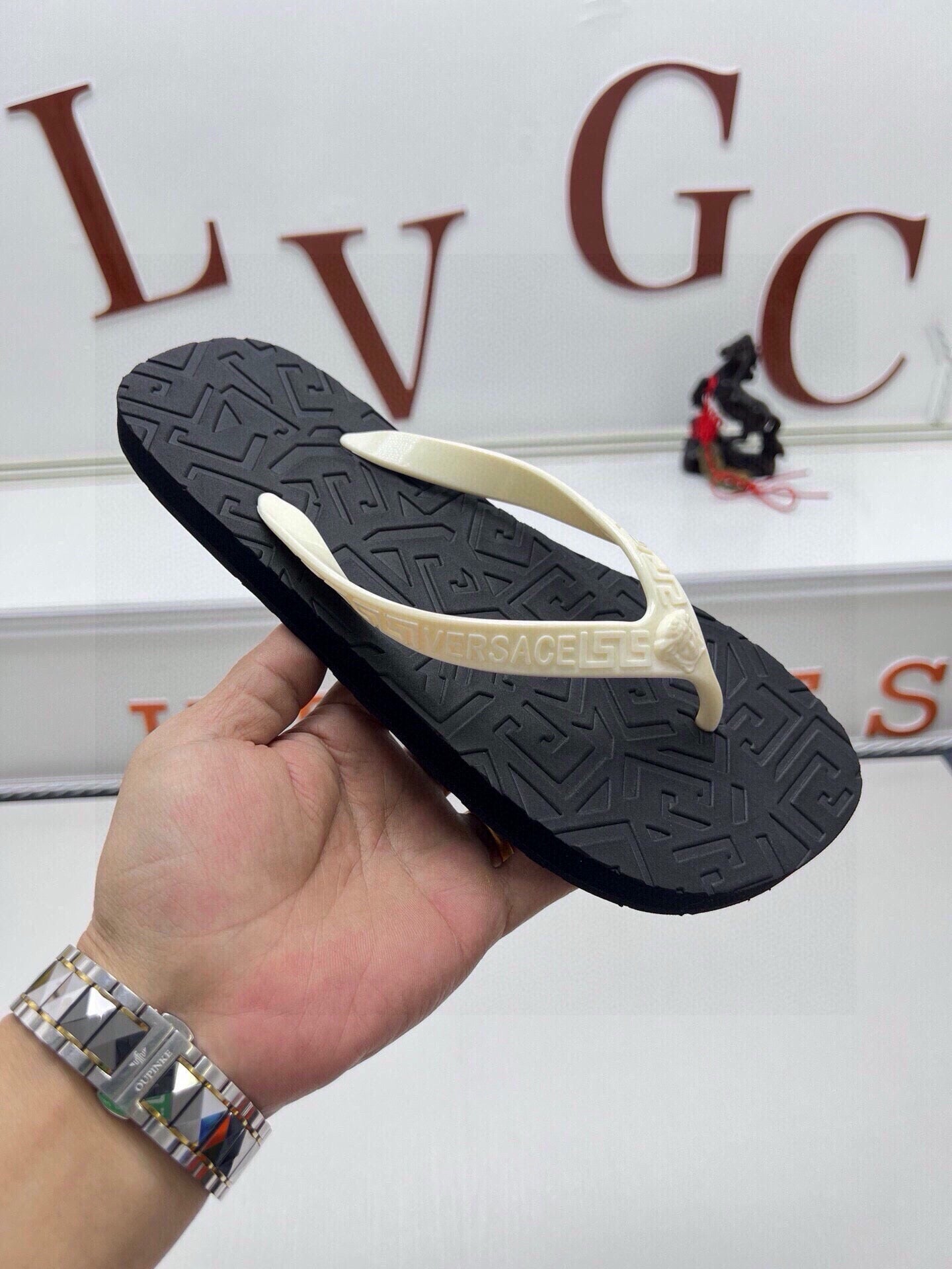 535ZV295ZDE Stylish Slippers