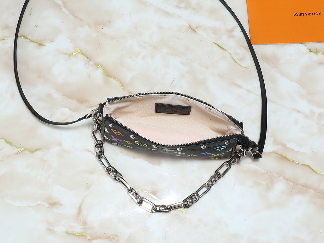 15XE12BDE Stylish leather bag