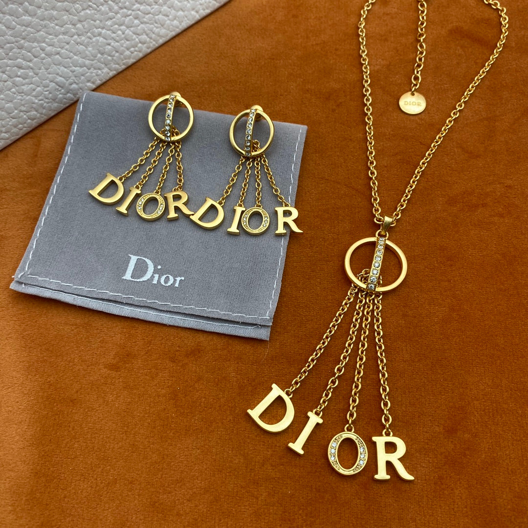 14D255XDE Stylish Rings Earring Necklaces