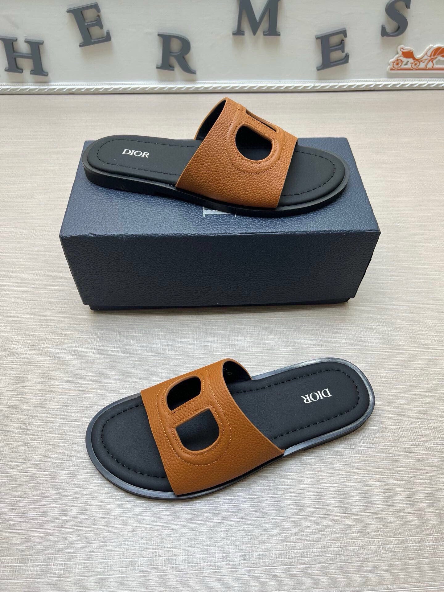 535ZD306ZDE Stylish Slippers