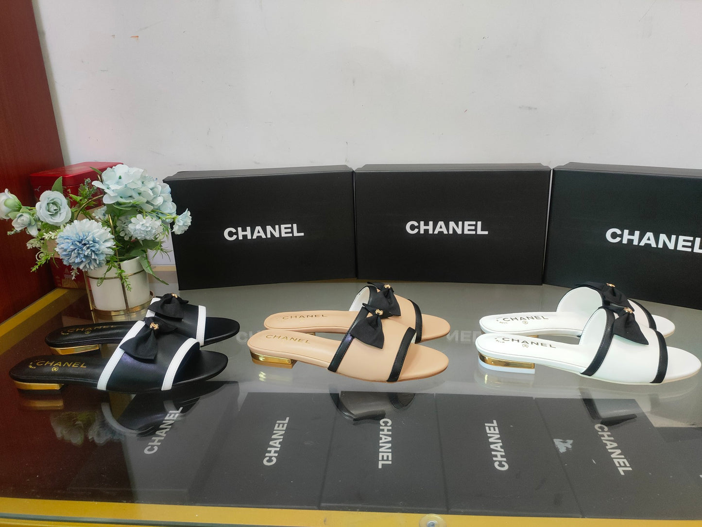 14C31ZDE Stylish slippers