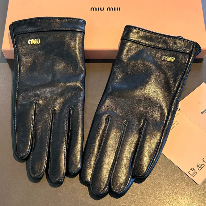 14A21SDE Stylish sheepskin gloves