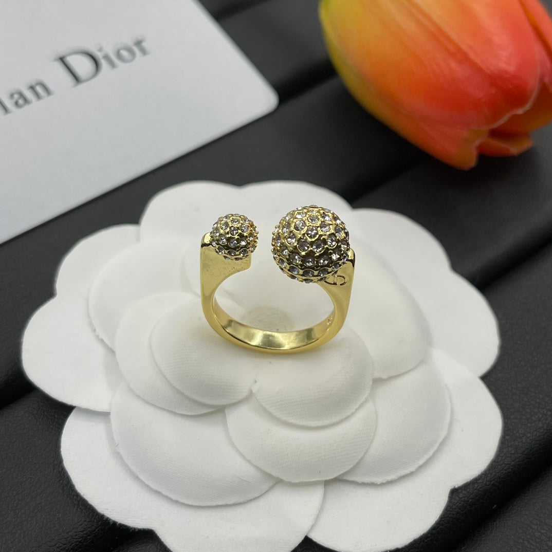 14D770JDE Stylish rings
