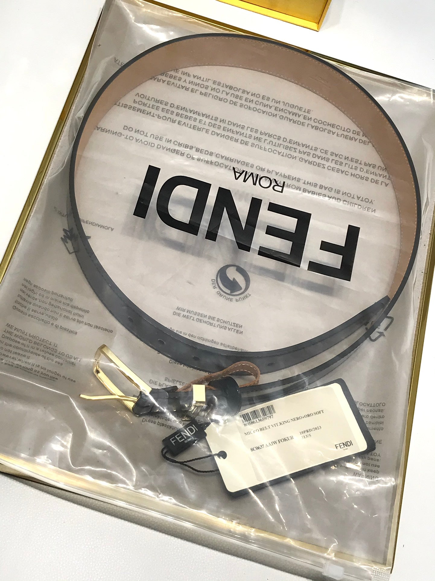 14F93PDE Stylish High quality belt With full package