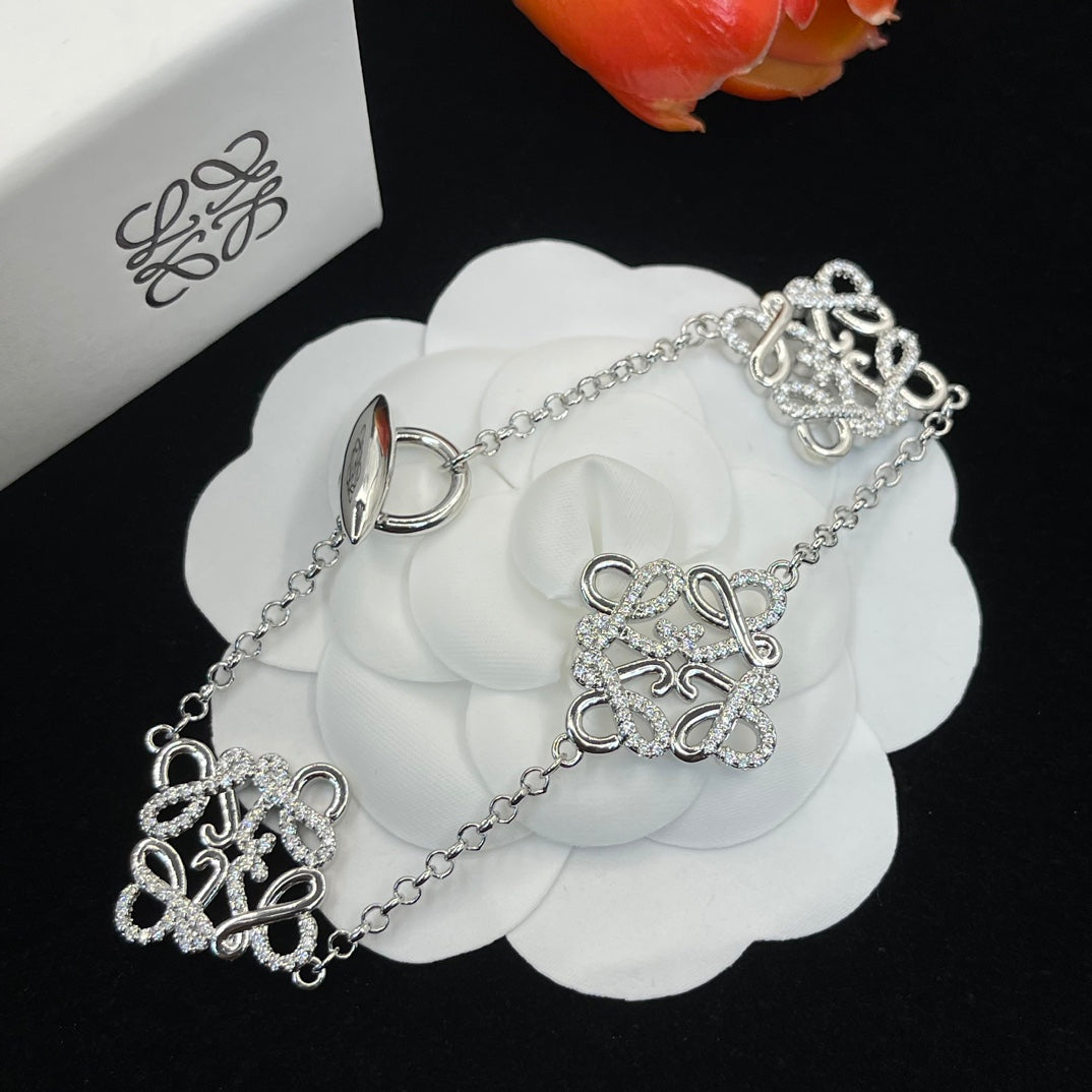 14A756KDE Stylish Earrings Bracelets Necklaces