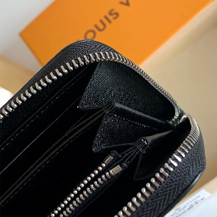 1E04BDE Stylish leather wallets