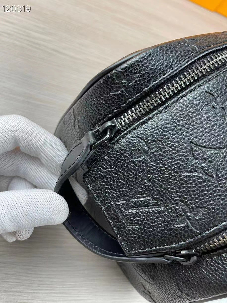 155RE1BDE Stylish leather bag