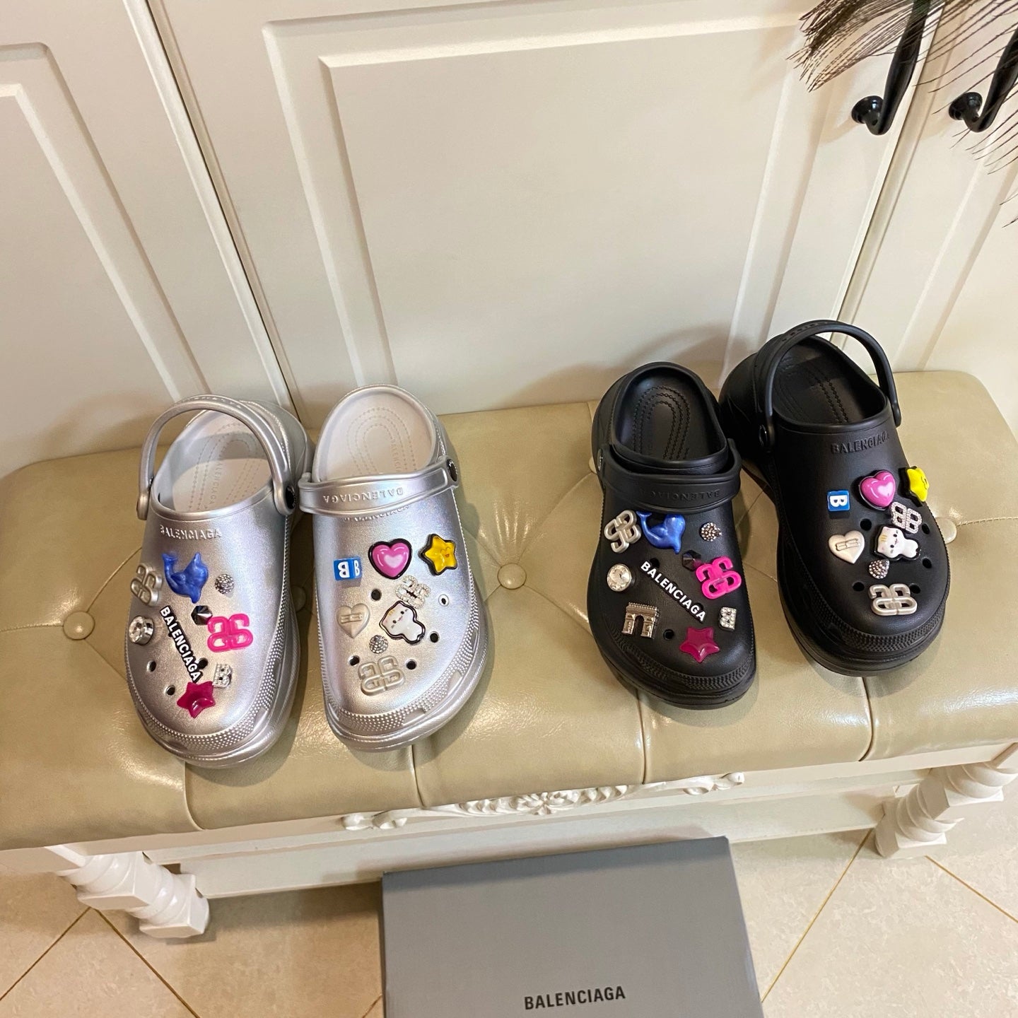 255QJ56ZDE Stylish shoes